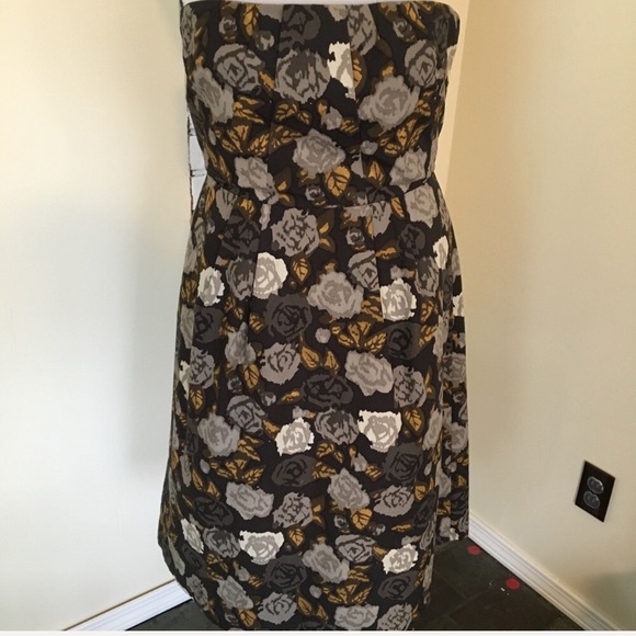 J. Crew Dresses & Skirts - J. Crew Floral Roses Strapless Dress 10 Grey Gold